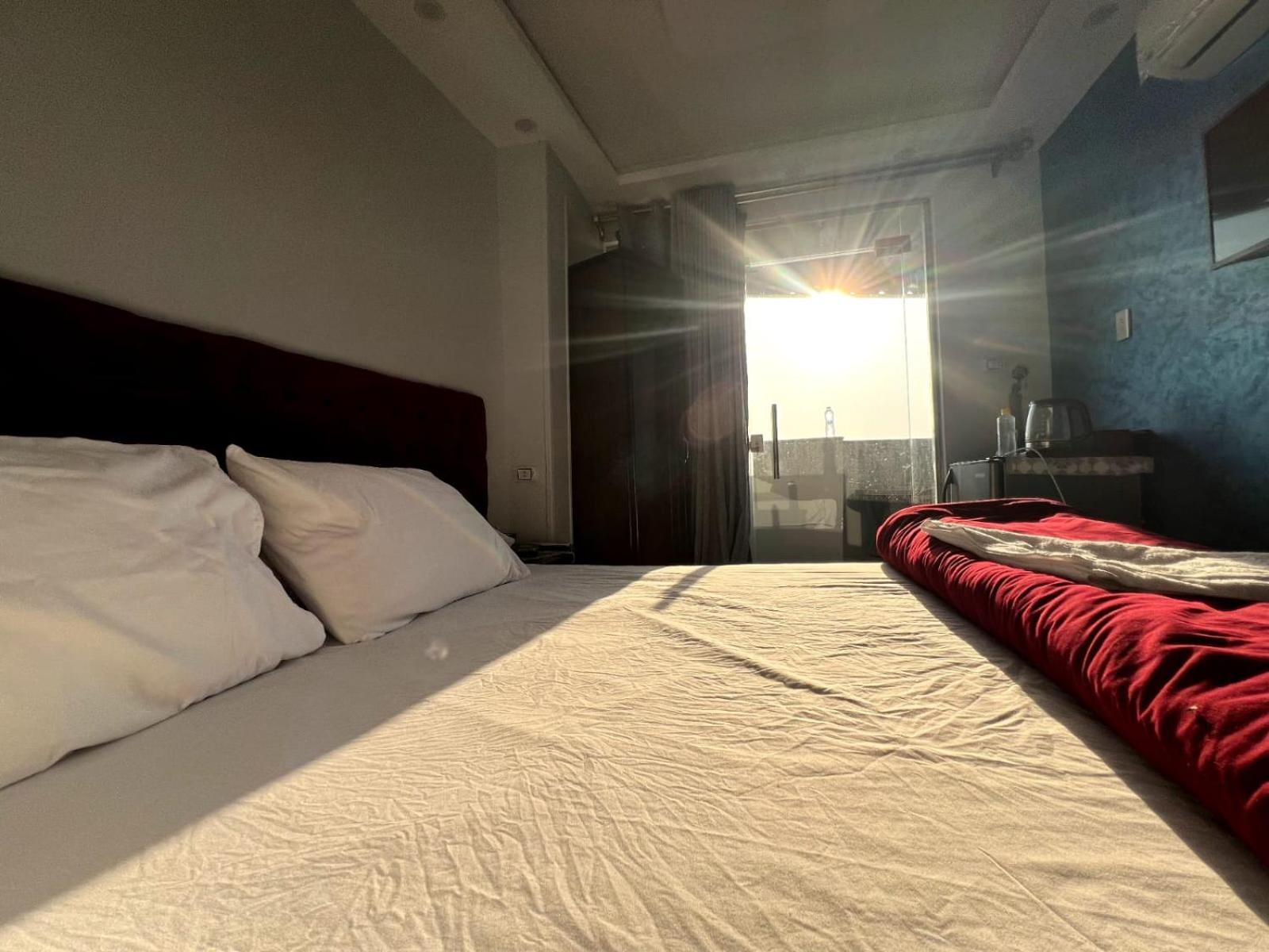 Orion Pyramids View Hotel Kafrat al Jabal Exterior photo