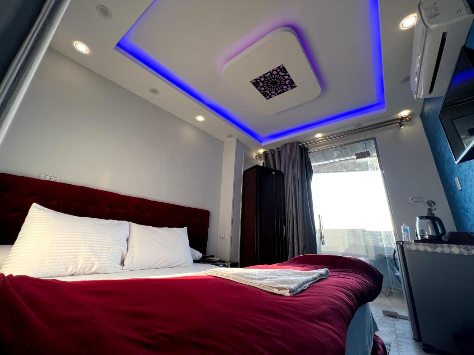 Orion Pyramids View Hotel Kafrat al Jabal Exterior photo