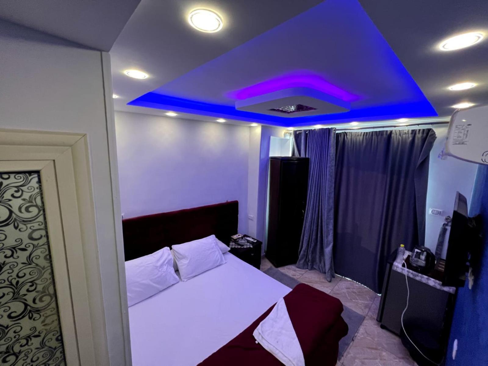 Orion Pyramids View Hotel Kafrat al Jabal Exterior photo